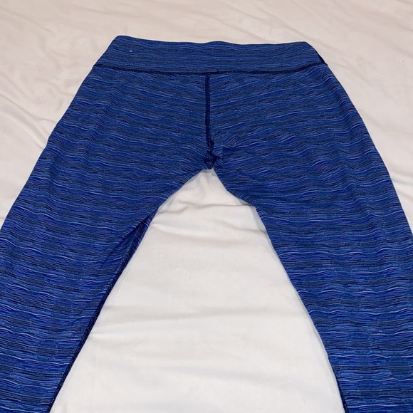 Aerie Blue Designed Cropped Leggings - Picture 5 of 5